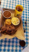 Dickey's Barbecue Pit food