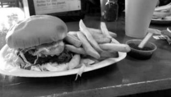 Lee's Hamburgers food