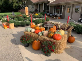 Tom Dooley Apple Orchard food