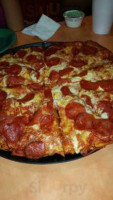 Eddie's Pizza food