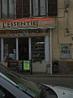 L'essentiel outside