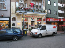 Pizzeria Mamma Mia Phoenixsee outside