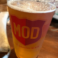 Mod Pizza food