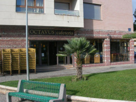 Cafeteria Octavus outside