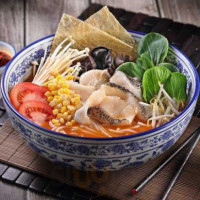 Mademoiselle Tang Noodle Táng Dà Xiǎo Jiě Guò Qiáo Mǐ Xiàn food