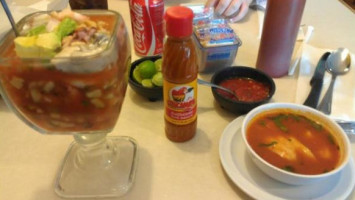 Mariscos Hector's Restaurant food