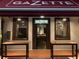 Gazette outside