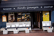 Grand Cafe Dordts Genoegen outside