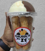 Churros Do Zé food