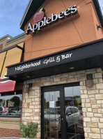 Applebee's Neighborhood Grill outside