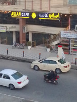 نينوس كافيه Ninos Cafe outside