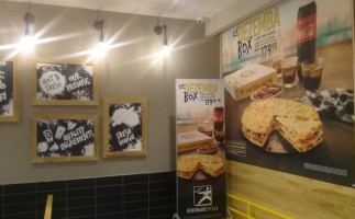 Debonairs Pizza food