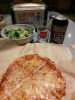 Mod Pizza food