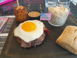 Memphis Coffee food