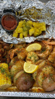 Lou Lou's Seafood food