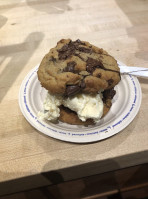 Insomnia Cookies food