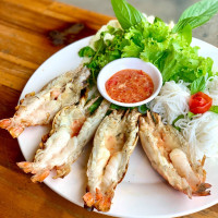 Tong Talay Seafood Buffet food