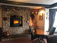 Lowther Castle Inn And Courtoom inside