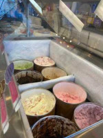 Baskin-robbins food