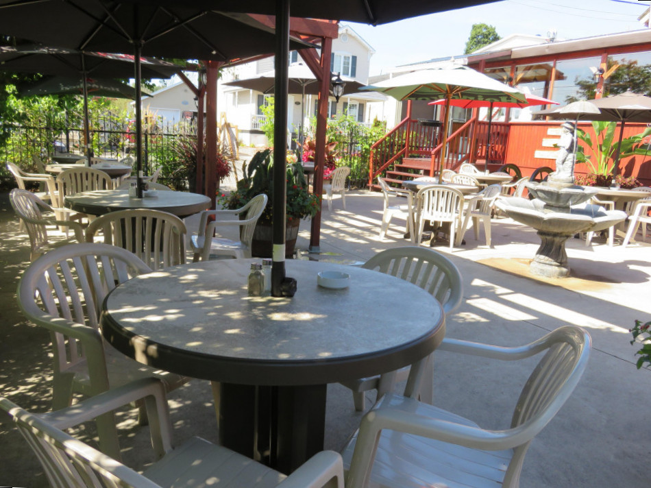 restaurant image