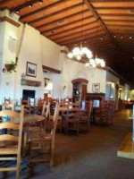 Olive Garden Lakeside Hills Plaza inside