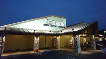 Black Angus Steakhouse outside