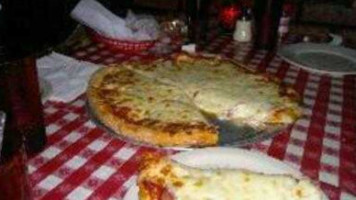 Filippi's Pizza Grotto food