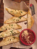 Old Chicago Pizza Taproom food