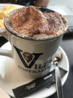 Café de Vili's food