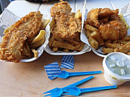 Tuckers Fish N' Chips food