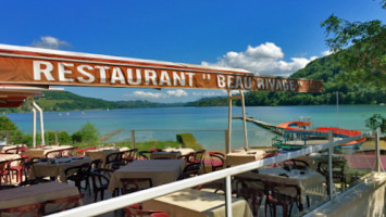 Restaurant Beau Rivage inside