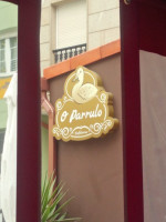 O Parrulo Cafeteria outside