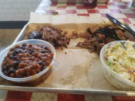 Spilly's -b-q food