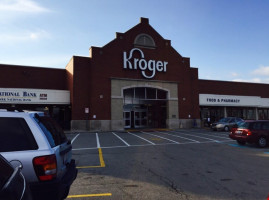 Kroger Bakery outside