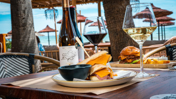 La Playa Summer Club food