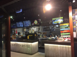 Guzman y Gomez food