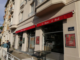 La Brasserie Du Marche food