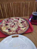 Patroni Pizza food