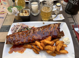 Ribs N Beer food