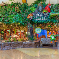 Rainforest Cafe Grapevine Mills outside