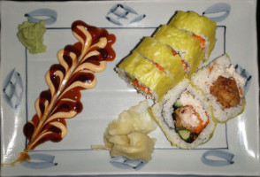 Teru Sushi food