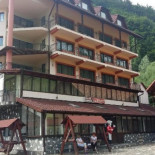 Pensiune Piatra Craiului Mâncare