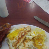 Golden Corral food