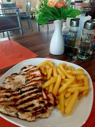 Popas Bradesti În interior