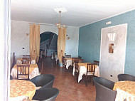 Pizzeria Il Raone inside