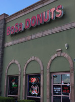 Bosa Donuts food