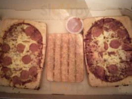 Pizza Hut food