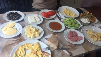 Irmak Cafe food