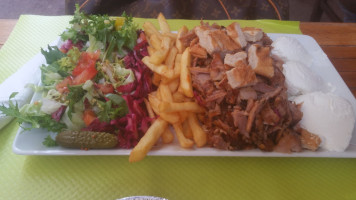 Tombiq Doner food