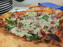 Pizza Celesta food